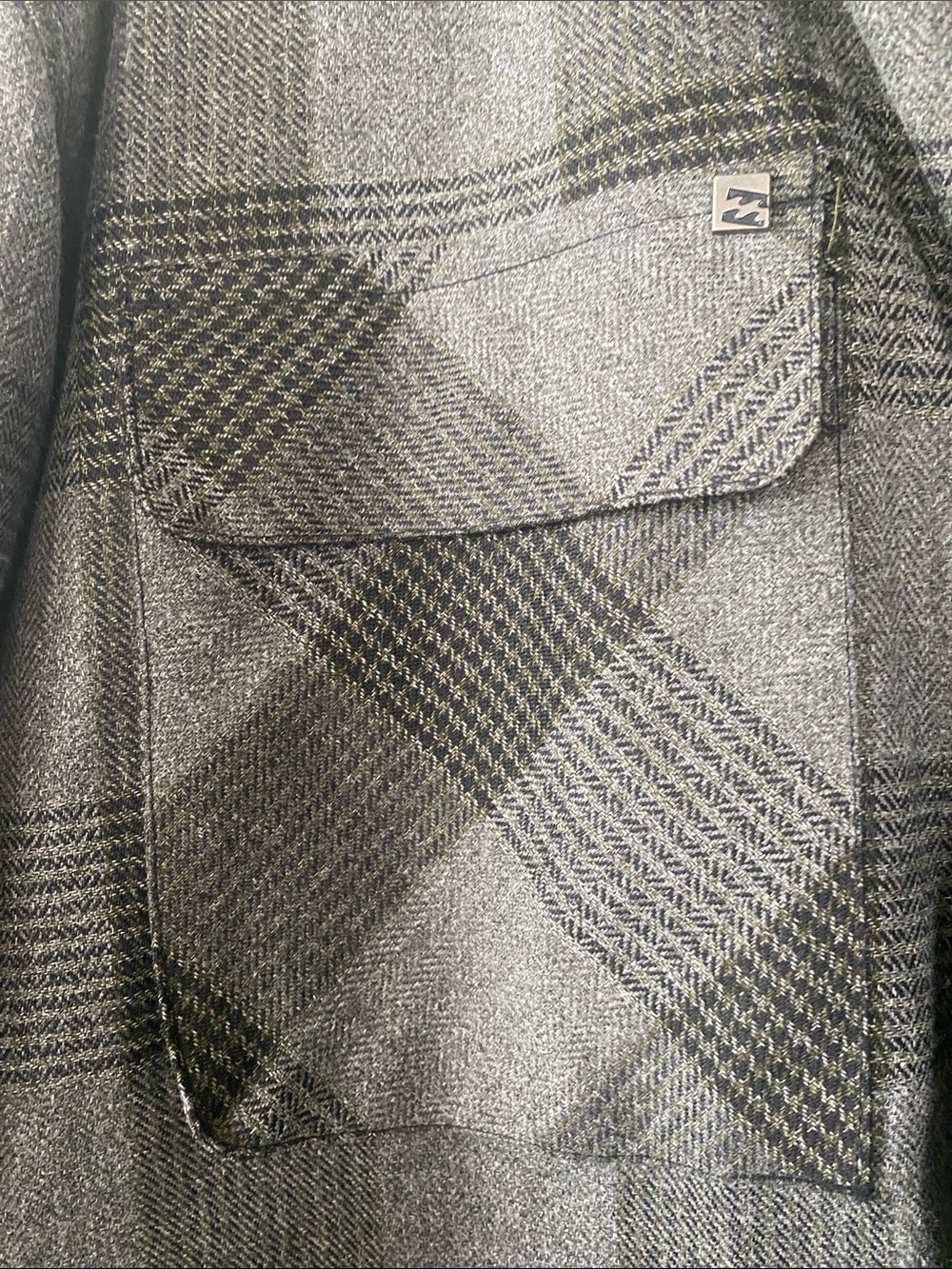 Billabong’s Men’s Gray Plaid Hooded 4 Pocket 1 inside Jacket With Adjustable Fit - Picture 6 of 15